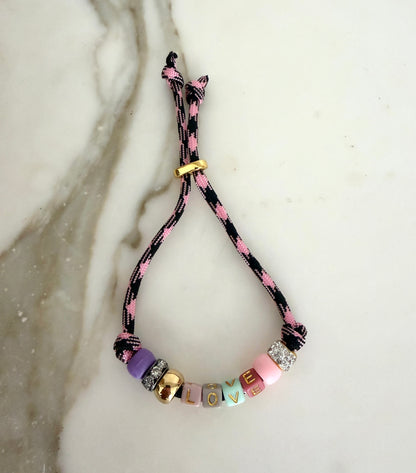 The Love Paracord Bracelet