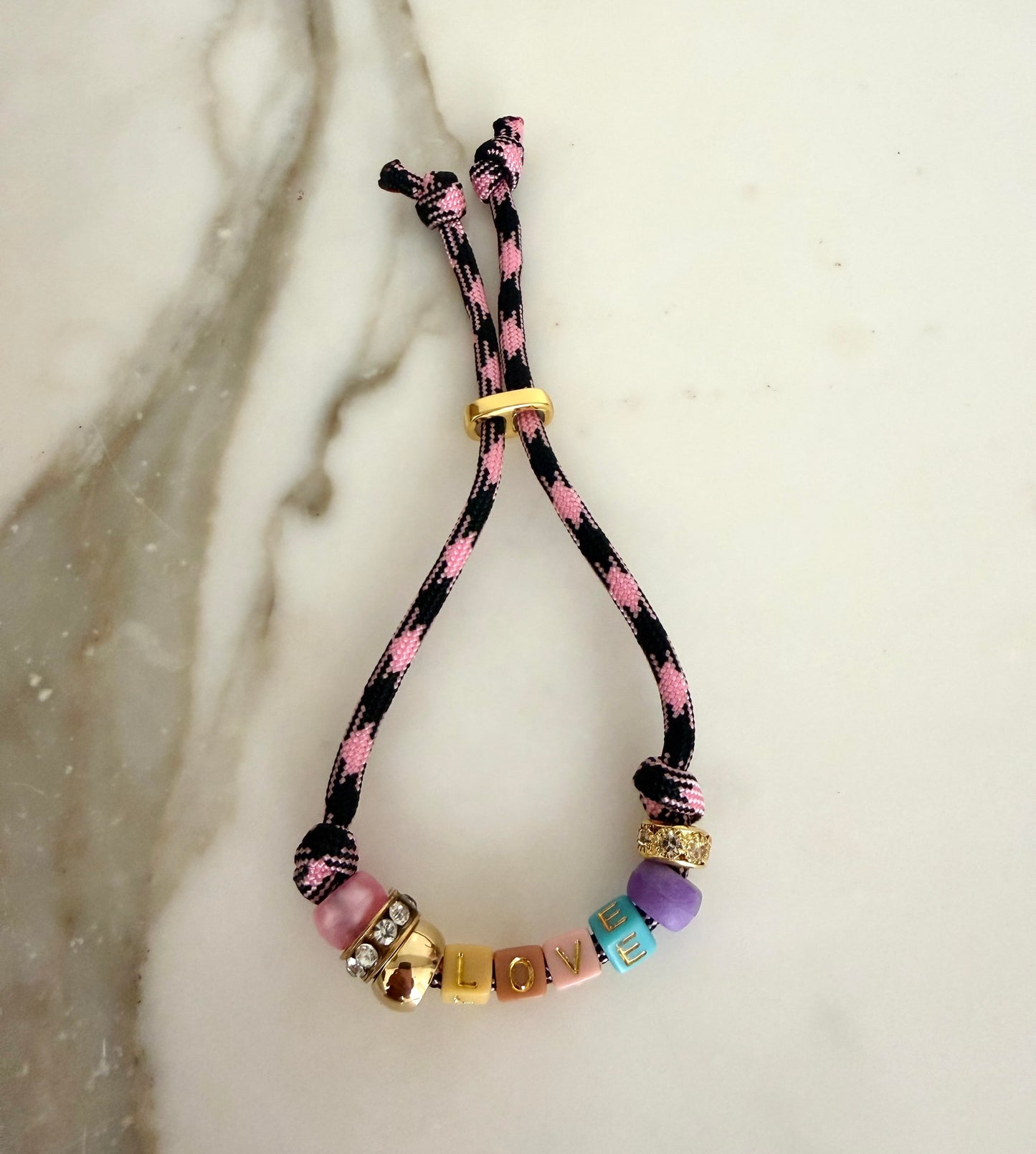 The Love Paracord Bracelet