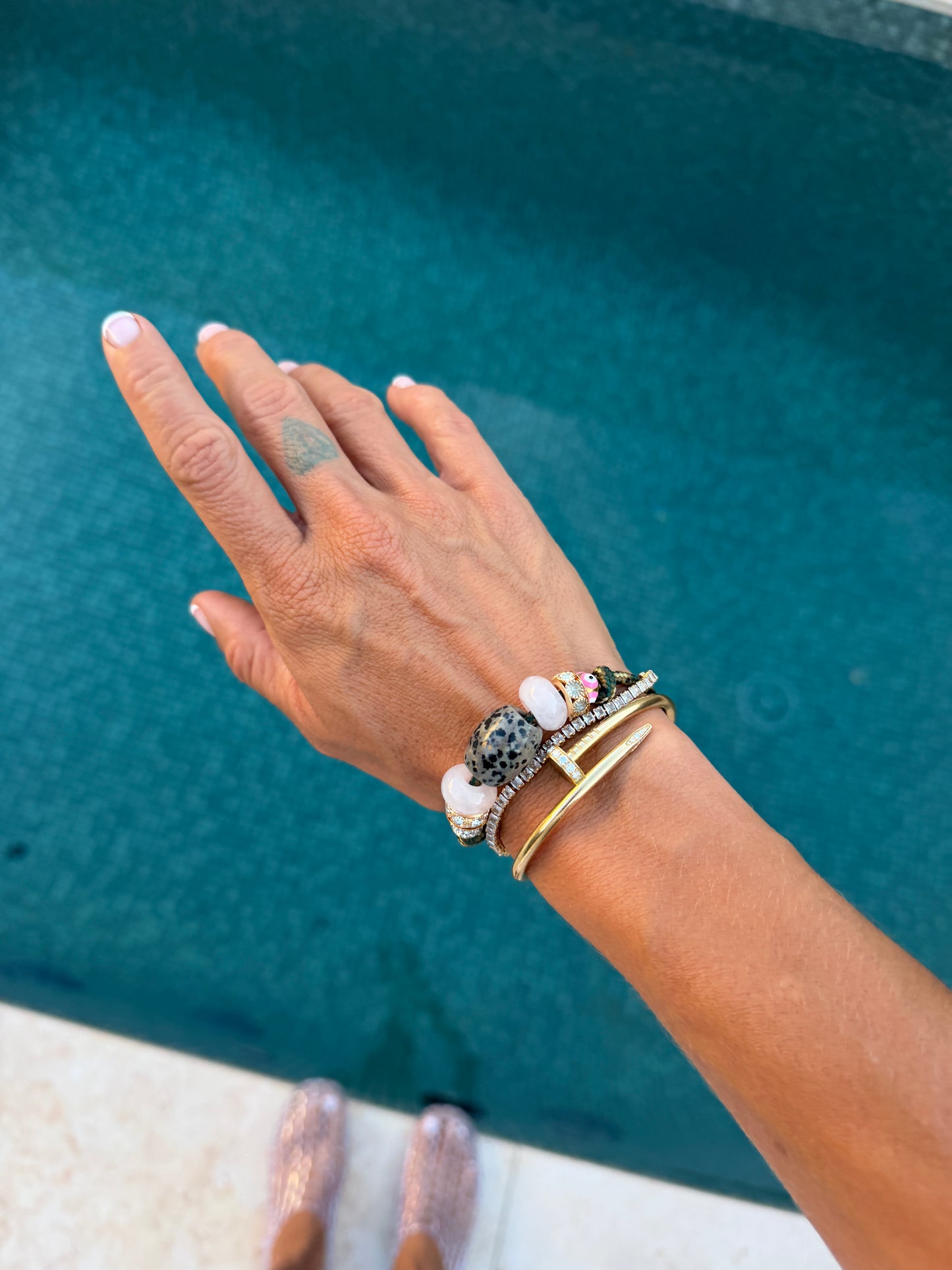 Coconut Paracord Bracelet