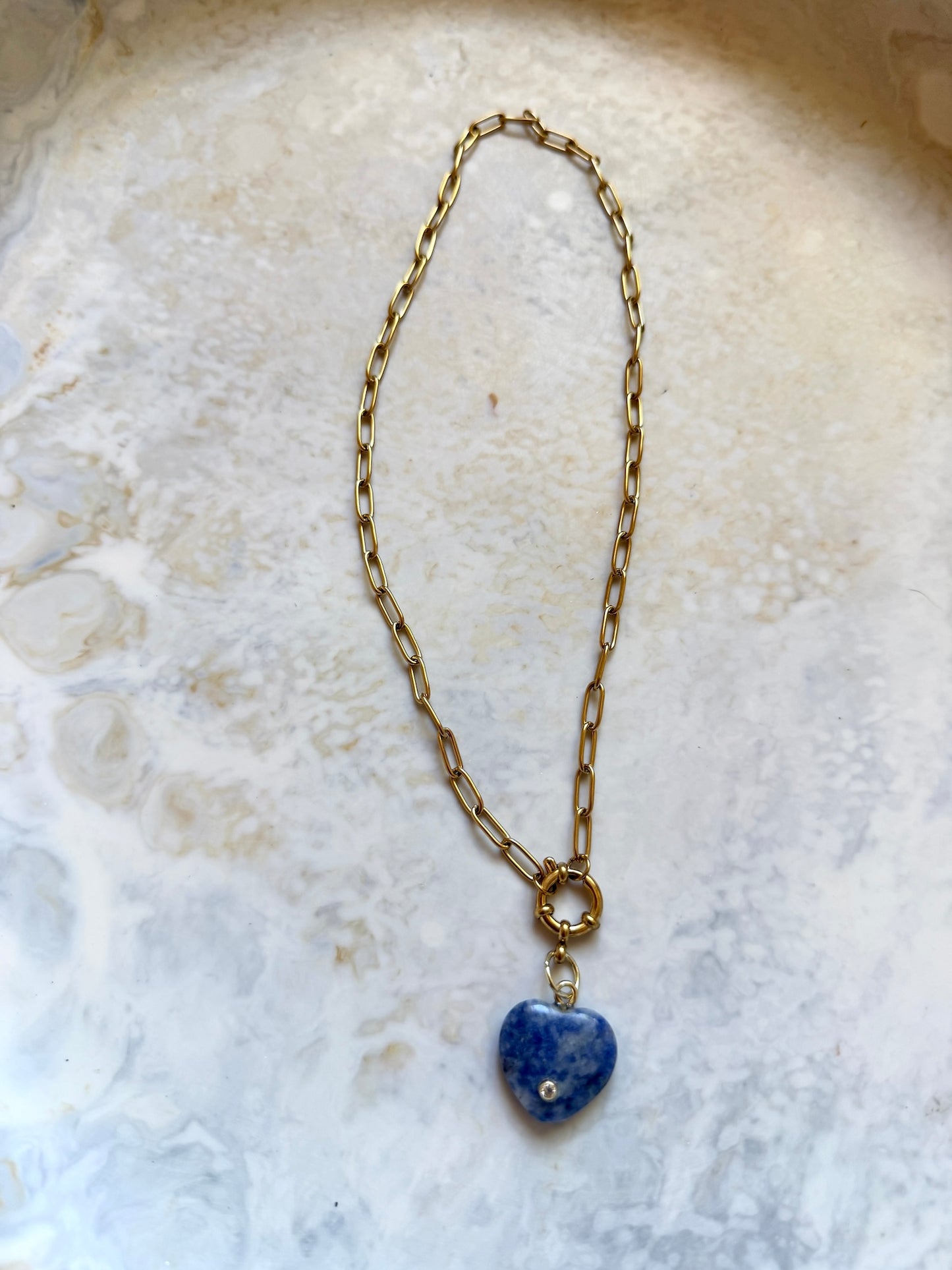 Amour Necklace