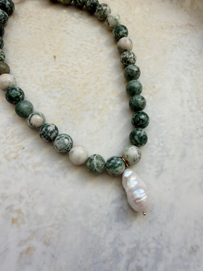 Sunbaked Pearl Necklace