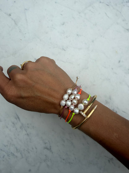Bare Pearl Bracelet