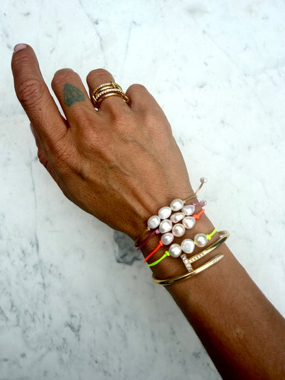 Bare Pearl Bracelet